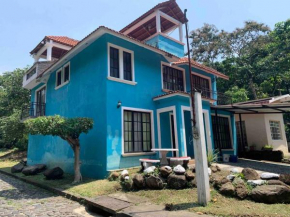 Casa 2 a 5 min del Irtra